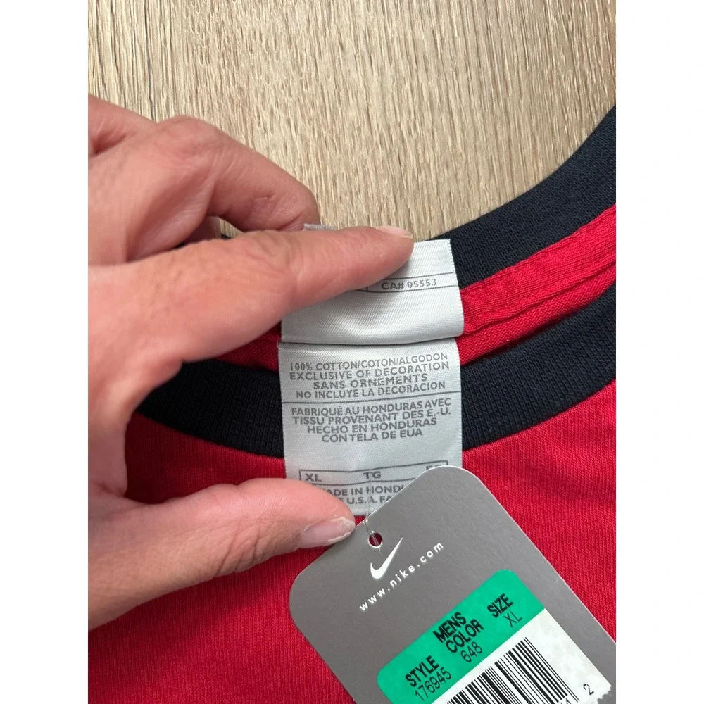 Deadstock VTG y2k Nike red t shirt‎ XL center check swoosh 3D bubble logo NWT